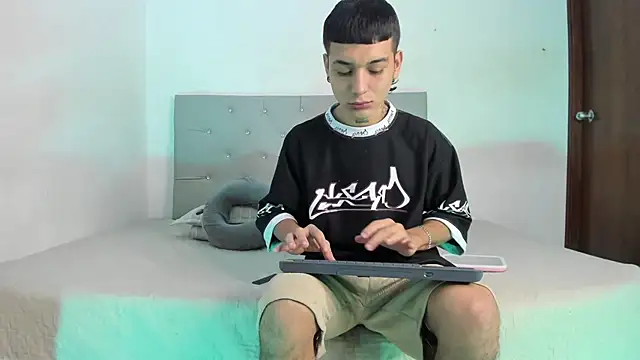 twinkDuohot online show from 14, 12, 2025