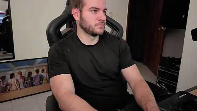 Snapshot of Paul00474 chatting on 18, 9, 2025 Paul00474 online show from 18, 9, 2025