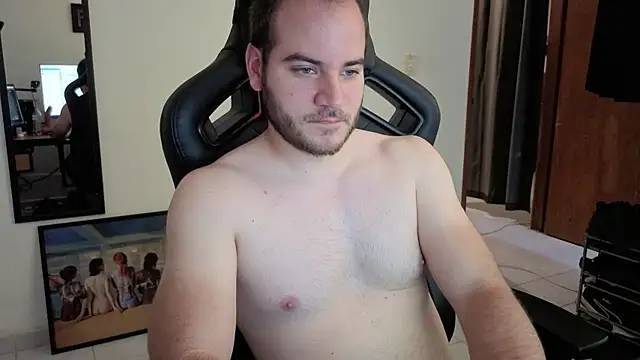 Snapshot of Paul00474 chatting on 19, 9, 2025 Paul00474 online show from 19, 9, 2025