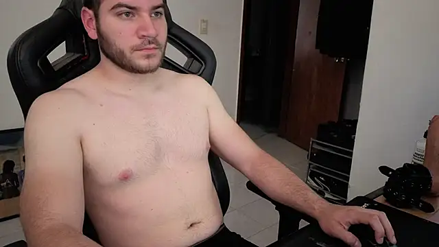 Snapshot of Paul00474 chatting on 23, 9, 2025 Paul00474 online show from 23, 9, 2025