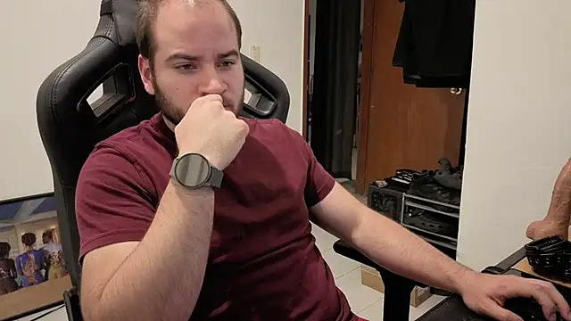 Snapshot of Paul00474 chatting on 27, 9, 2025 Paul00474 online show from 27, 9, 2025