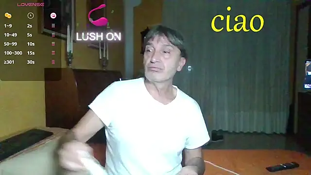 Snapshot of lattediyak chatting on 3, 11, 2025 lattediyak online show from 3, 11, 2025