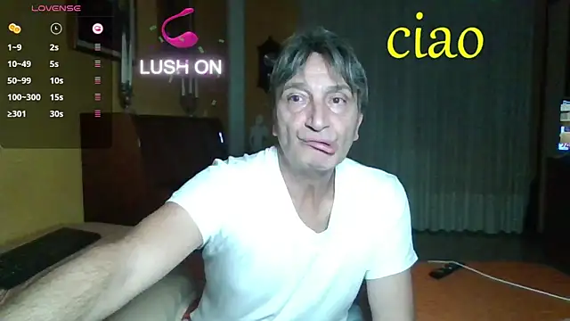 Snapshot of lattediyak chatting on 5, 11, 2025 lattediyak online show from 5, 11, 2025