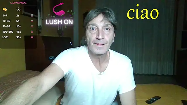 Snapshot of lattediyak chatting on 19, 11, 2025 lattediyak online show from 19, 11, 2025