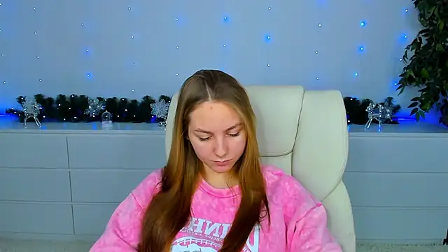 MilaAddams online show from 14, 1, 2026