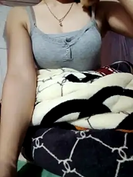 LucyyLy online show from 24, 11, 2025