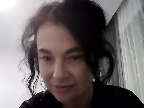 Snapshot of Maylissee chatting on 3, 11, 2025 Maylissee online show from 3, 11, 2025