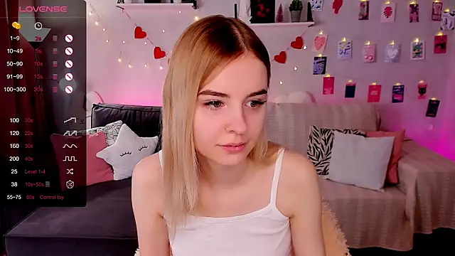 LillianShine online show from 18, 2, 2026