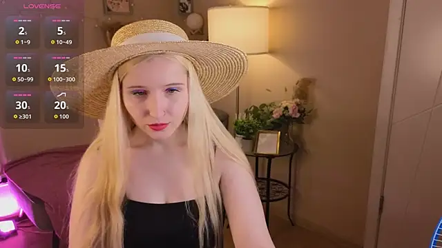 Milana Key online show from 28, 11, 2025