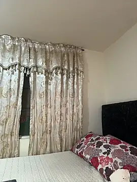 Tayler Kim online show from 23, 5, 2026