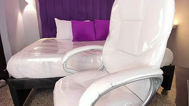 Miss Francheska online show from 19, 3, 2026