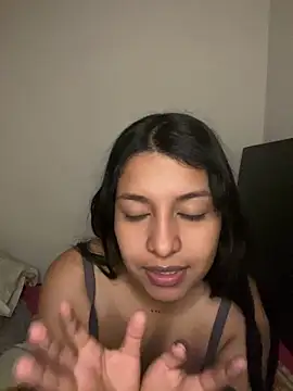  Chloe Smith online show from 19, 3, 2026