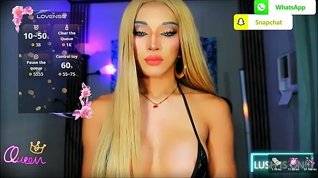 Snapshot of xUrGoddess_Bellax chatting on 9, 6, 2026 xUrGoddess Bellax online show from 9, 6, 2026