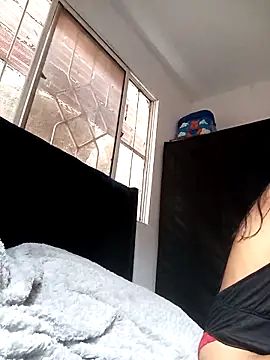 Snapshot of Gatita_flip chatting on 28, 10, 2025 Gatita flip online show from 28, 10, 2025