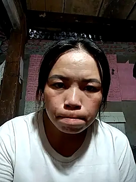 Snapshot of KumChyn chatting on 16, 9, 2025 KumChyn online show from 16, 9, 2025