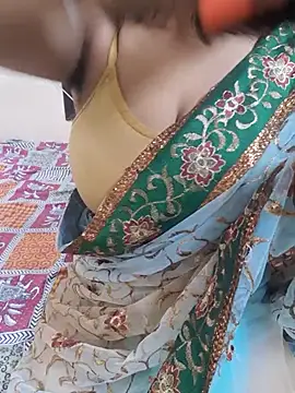 Snapshot of Sexy_Mal89 chatting on 14, 10, 2025 Sexy Mal89 online show from 14, 10, 2025