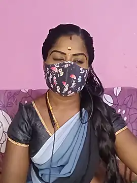 Snapshot of tamilammukuttyy chatting on 18, 5, 2026 tamilammukuttyy online show from 18, 5, 2026
