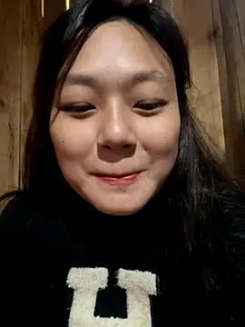 mai-xinh online show from 23, 11, 2025