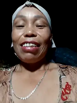 Snapshot of kihi-yo chatting on 7, 10, 2025 kihi-yo online show from 7, 10, 2025