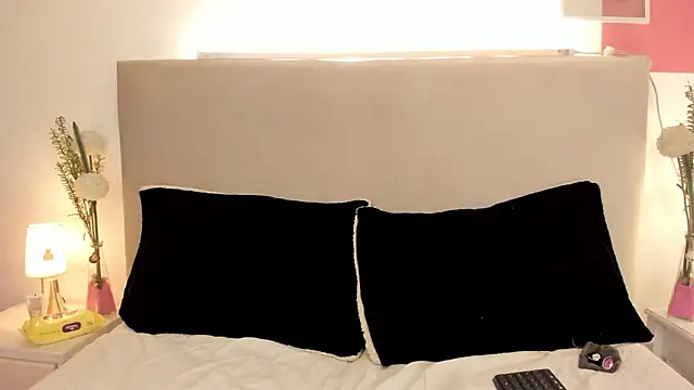 Angel Velvet online show from 15, 1, 2026