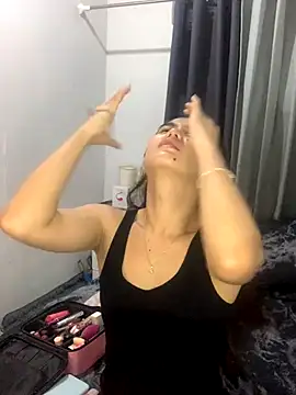 Snapshot of AngelHille chatting on 24, 10, 2025 AngelHille online show from 24, 10, 2025