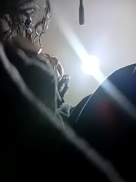 Snapshot of MiaForever1 chatting on 8, 11, 2025 MiaForever1 online show from 8, 11, 2025