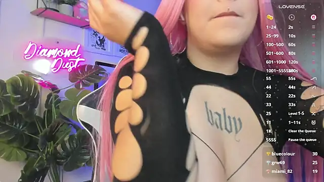 diamond dustt online show from 10, 3, 2026