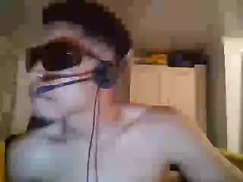 Snapshot of Capital_T chatting on 29, 10, 2025 Capital T online show from 29, 10, 2025