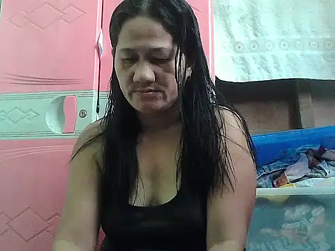 hotmama 063 online show from 7, 10, 2025