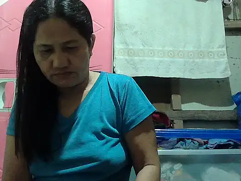 hotmama 063 online show from 7, 10, 2025