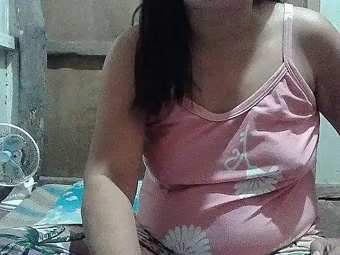 hotmama 063 online show from 5, 2, 2026