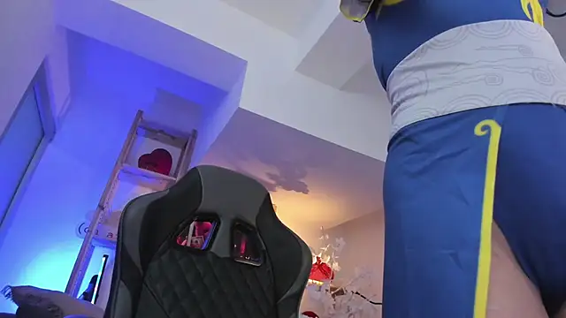 Snapshot of Sima_Wendy chatting on 10, 11, 2025 Sima Wendy online show from 10, 11, 2025