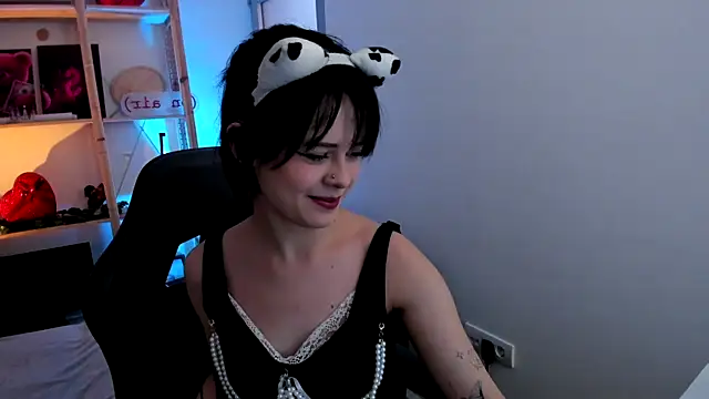 Snapshot of Sima_Wendy chatting on 6, 2, 2026 Sima Wendy online show from 6, 2, 2026