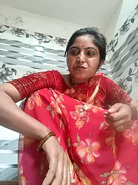 LUCKY cut online show from 9, 4, 2026