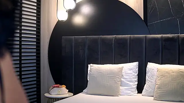 KylieKroftt online show from 6, 3, 2026