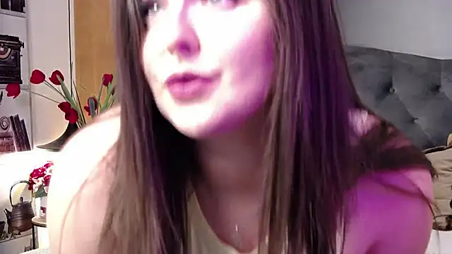 Mia Swano online show from 10, 10, 2025