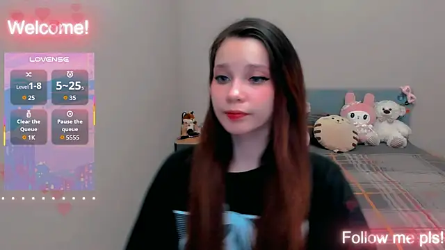 Kitten Alissa online show from 9, 4, 2026