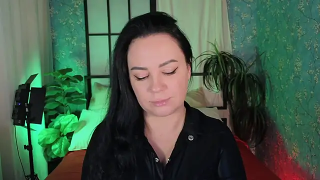 Jolie Orchid online show from 4, 7, 2026