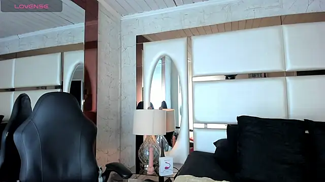 Ely09  online show from 24, 2, 2026