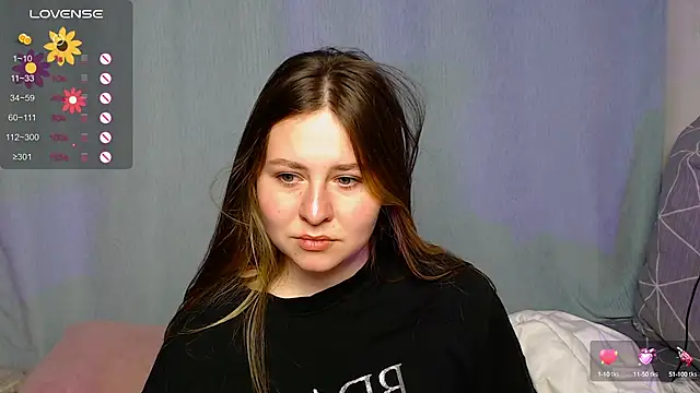 Snapshot of whynotlol chatting on 17, 9, 2025 whynotlol online show from 17, 9, 2025