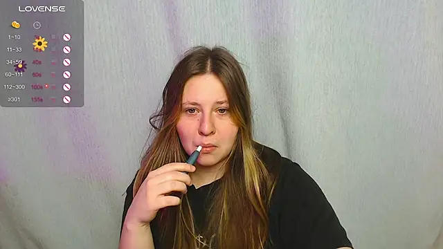 Snapshot of whynotlol chatting on 3, 10, 2025 whynotlol online show from 3, 10, 2025