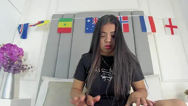 Snapshot of CannelaSmith chatting on 20, 6, 2026 CannelaSmith online show from 20, 6, 2026
