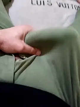 Snapshot of anis3g4 chatting on 6, 2, 2026 anis3g4 online show from 6, 2, 2026