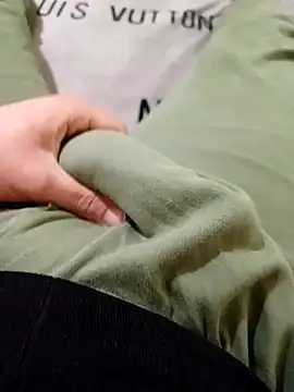 Snapshot of anis3g4 chatting on 14, 2, 2026 anis3g4 online show from 14, 2, 2026