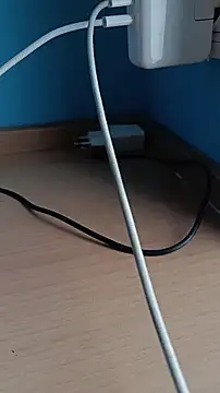 Snapshot of guarrillers chatting on 8, 10, 2025 guarrillers online show from 8, 10, 2025