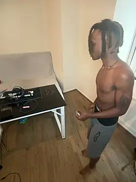 DarkSkinStroker online show from 15, 6, 2026