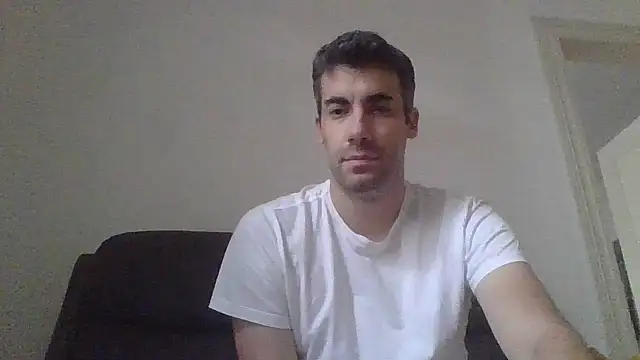 JulioIsHere4you online show from 4, 10, 2025