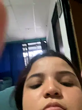 Snapshot of sofilop chatting on 12, 9, 2025 sofilop online show from 12, 9, 2025