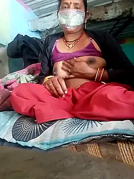 Snapshot of CUTE-004 chatting on 25, 2, 2026 CUTE-004 online show from 25, 2, 2026