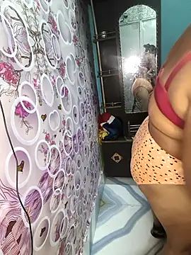 CUTE BHABI 1 online show from 4, 12, 2025